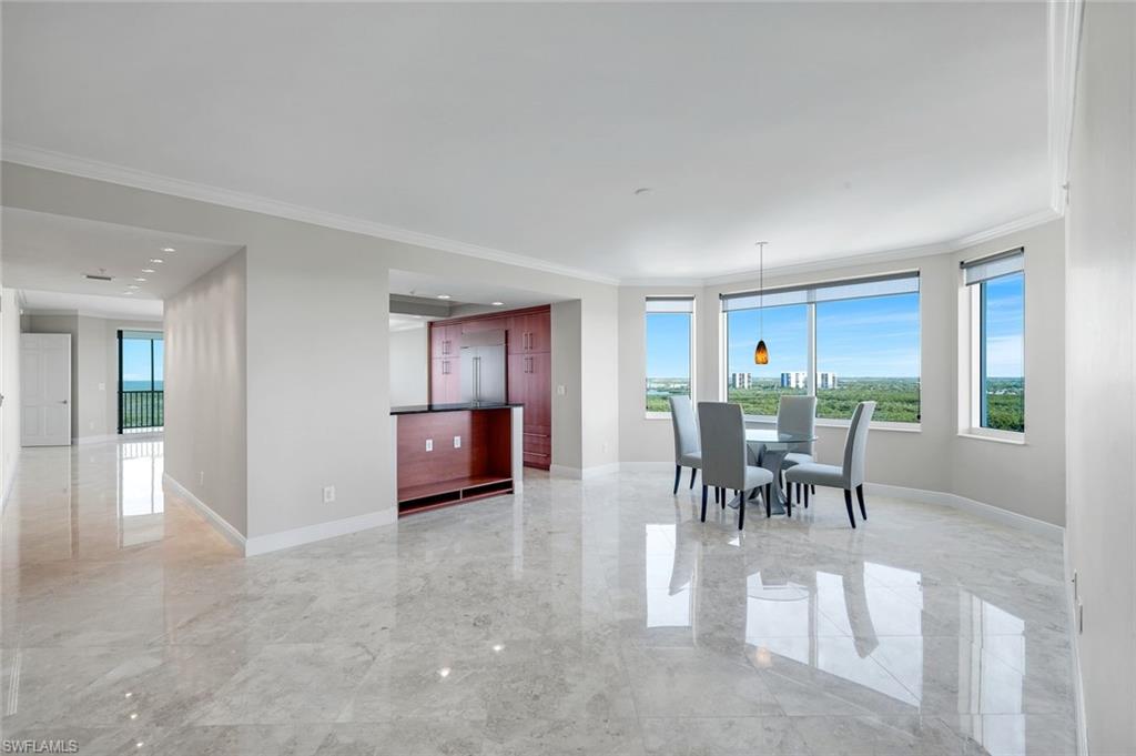 GRANDE PHOENICIAN - Residential