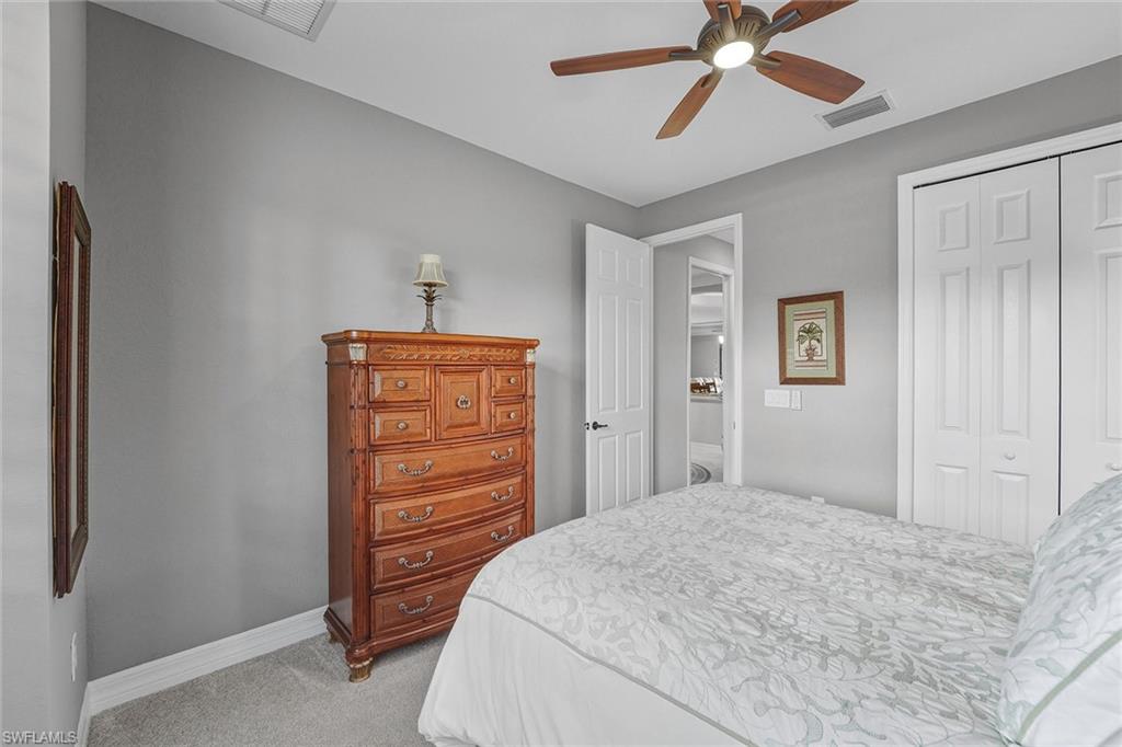 TWIN EAGLES - Residential