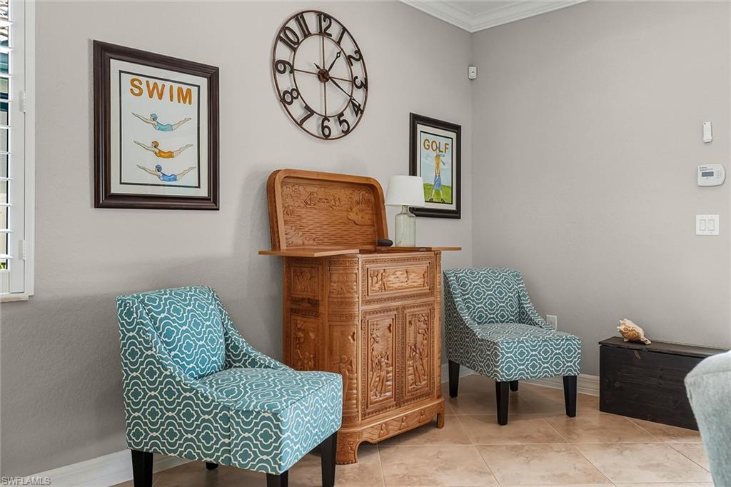 TWIN EAGLES - Residential