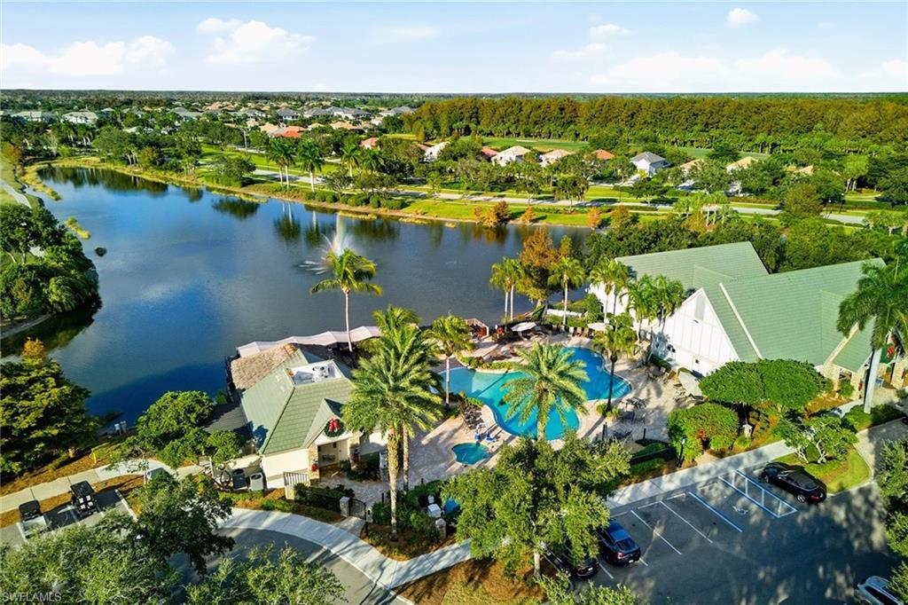 TWIN EAGLES - Residential