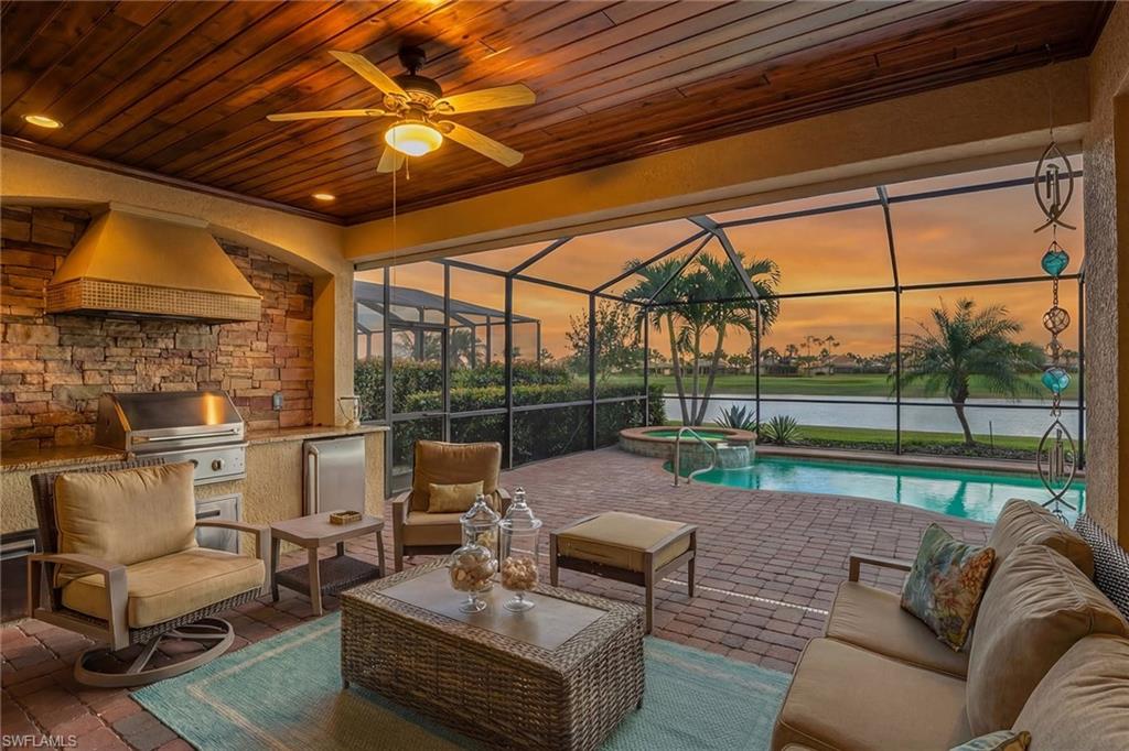 TWIN EAGLES - Residential