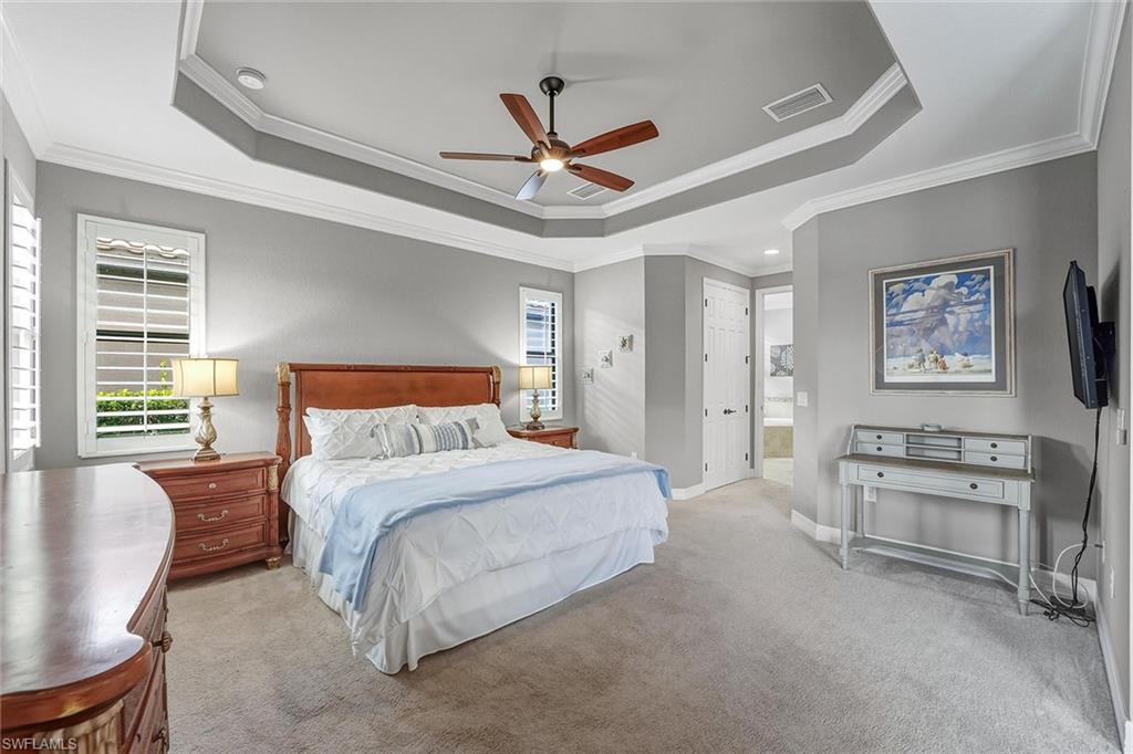 TWIN EAGLES - Residential