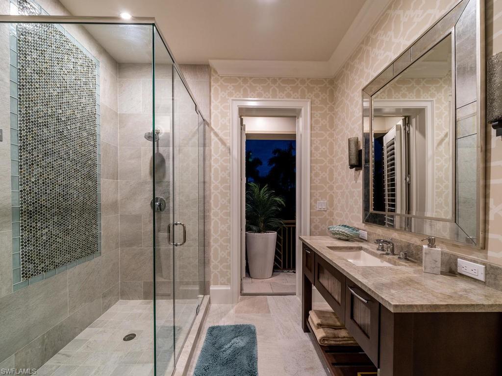 AQUALANE SHORES - Residential