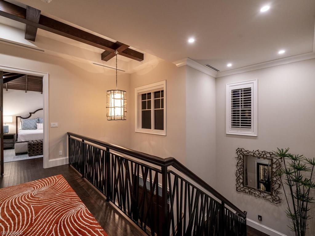 AQUALANE SHORES - Residential