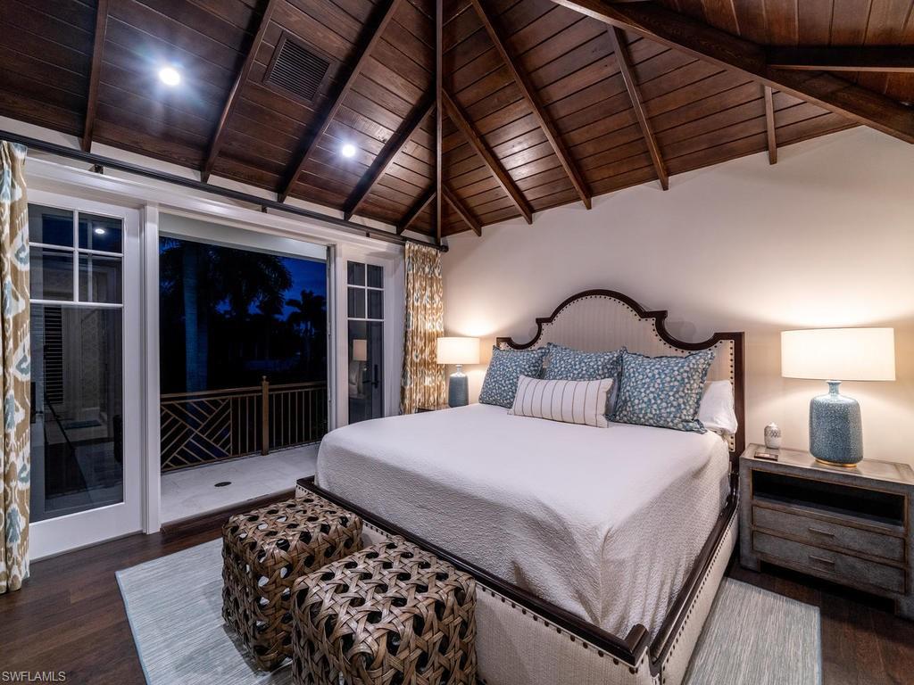 AQUALANE SHORES - Residential