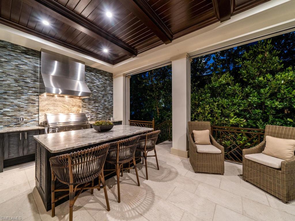 AQUALANE SHORES - Residential