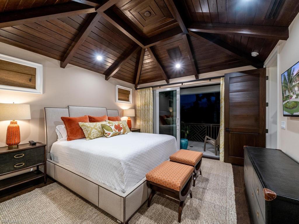 AQUALANE SHORES - Residential