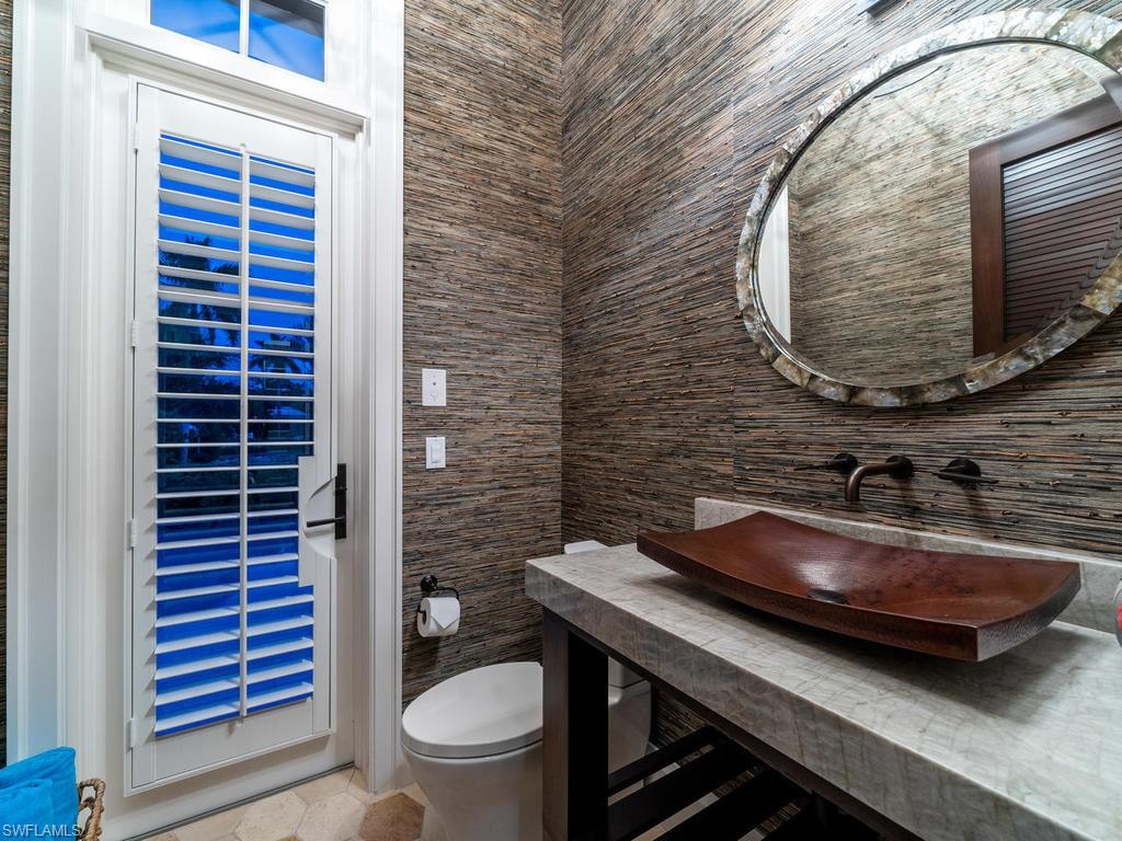 AQUALANE SHORES - Residential