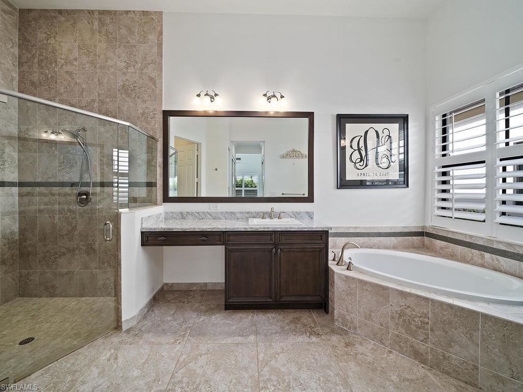 MAPLE RIDGE - Residential