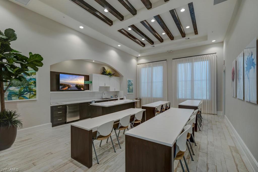 MAPLE RIDGE - Residential