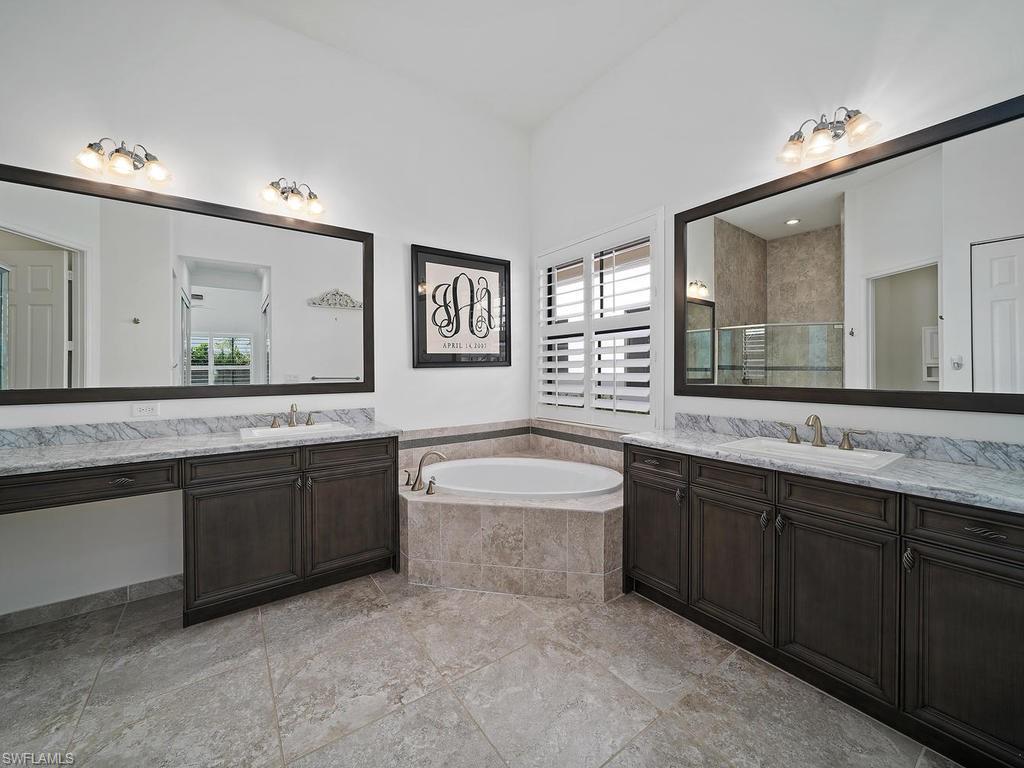 MAPLE RIDGE - Residential