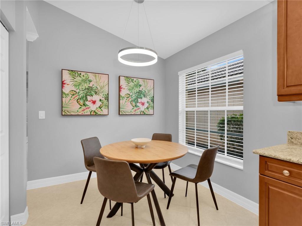 SATURNIA LAKES - Residential