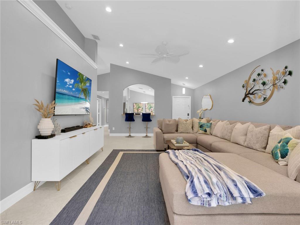 SATURNIA LAKES - Residential