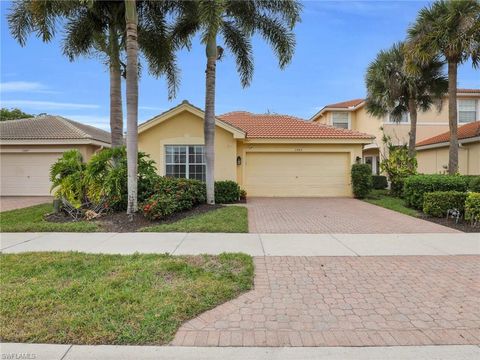 1583 Windamere LN NAPLES FL 34119