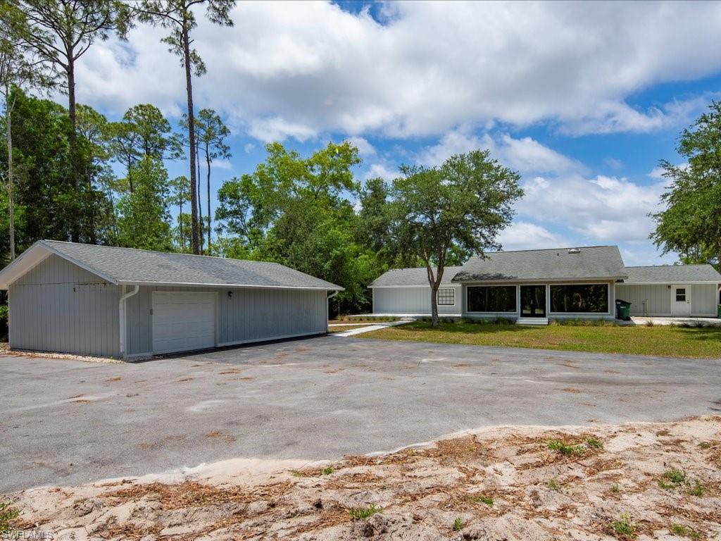 LIVINGSTON WOODS - Residential