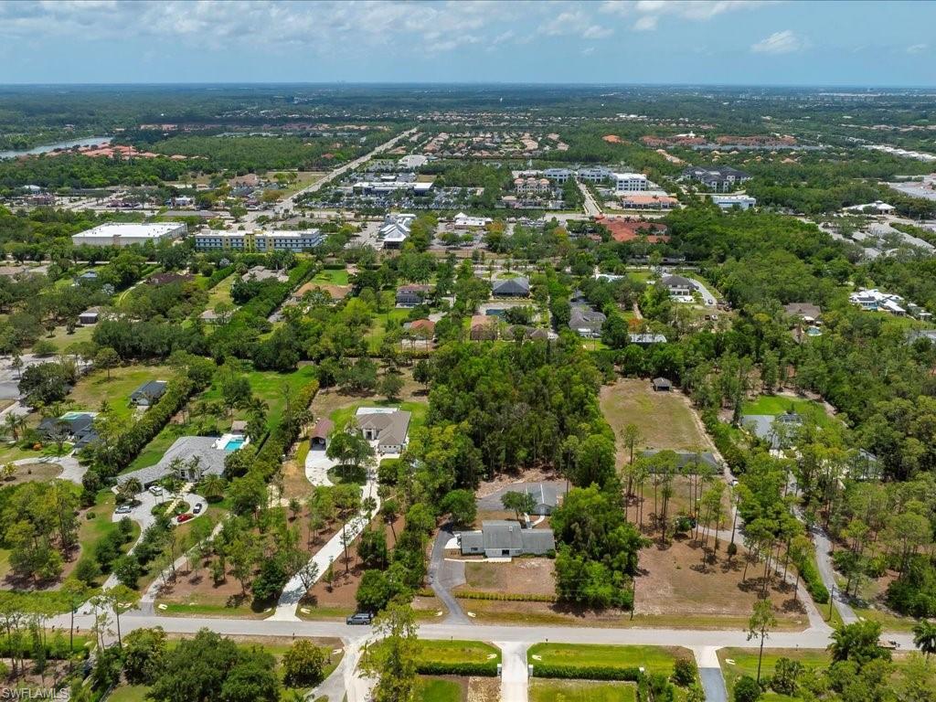 LIVINGSTON WOODS - Residential