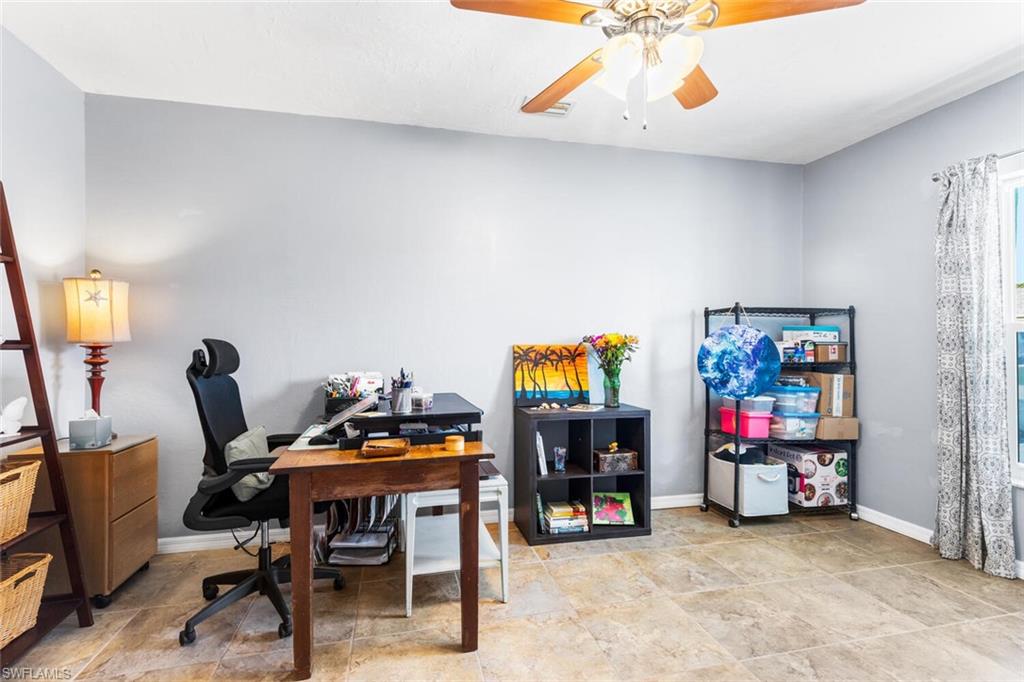 SAN CARLOS PARK - Residential