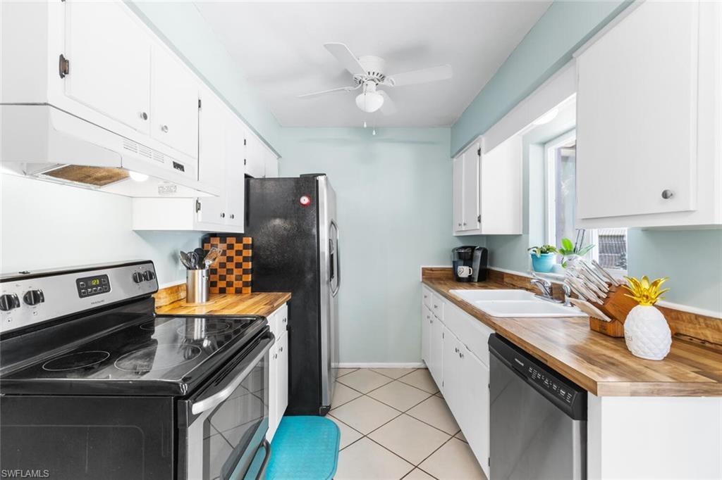 SAN CARLOS PARK - Residential