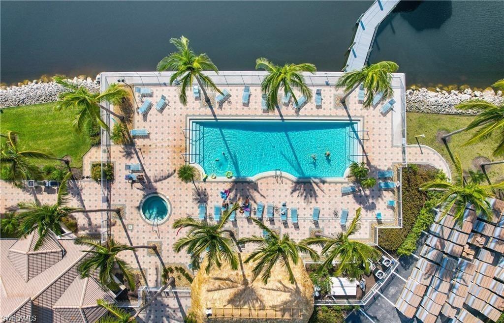 COCONUT SHORES - Residential