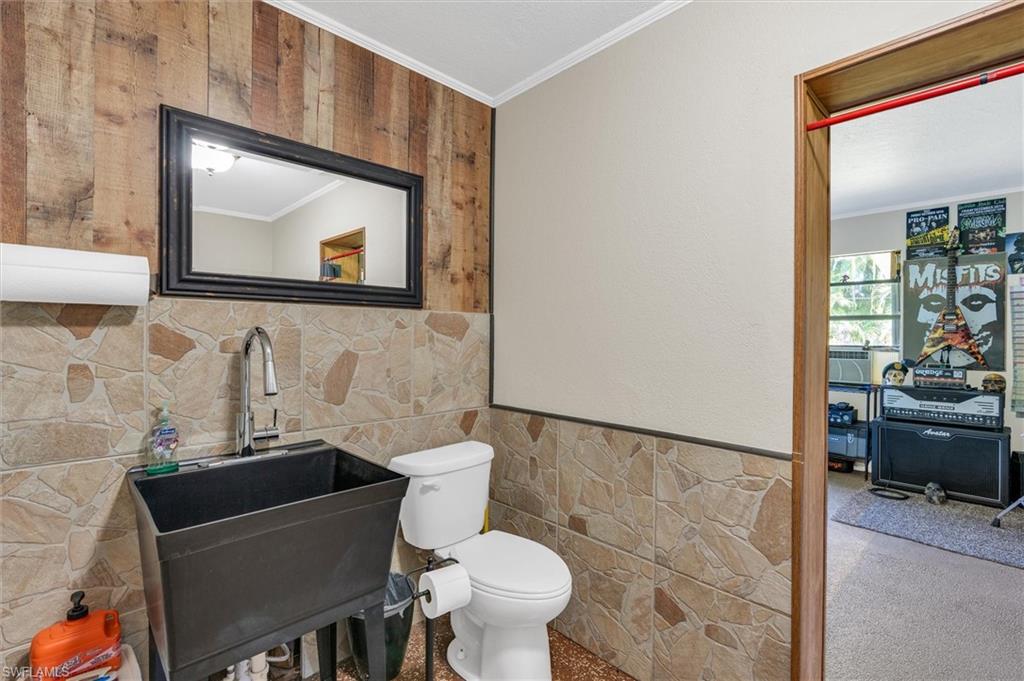 LINDA LOMA - Residential