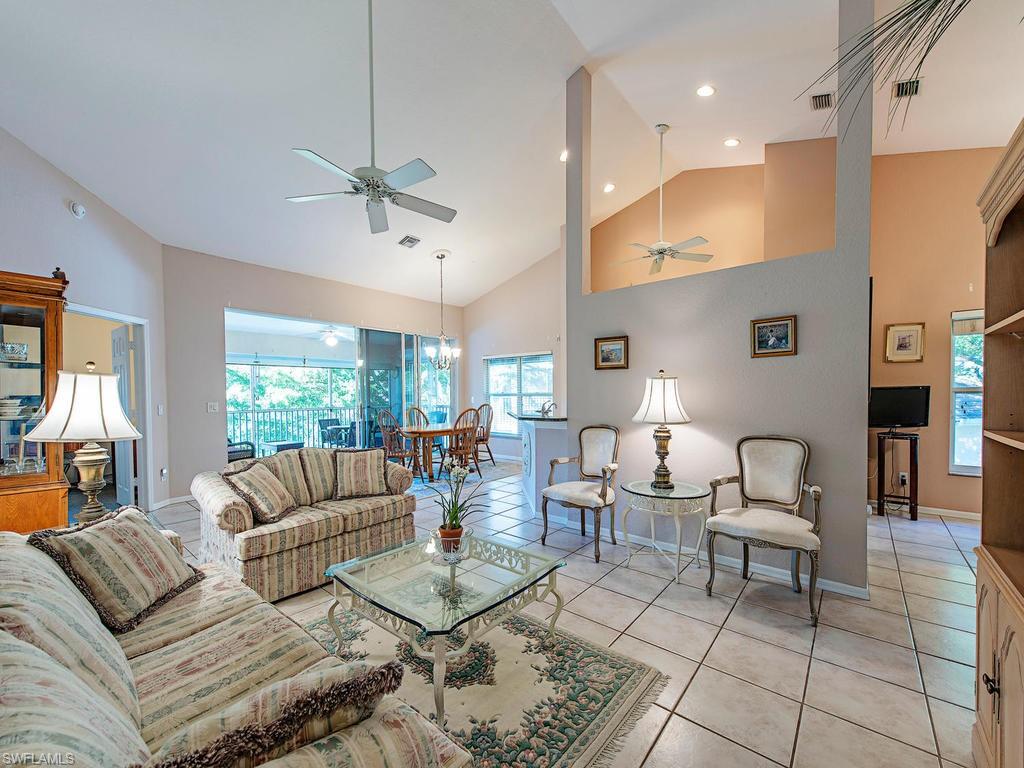 CARLTON LAKES - Residential