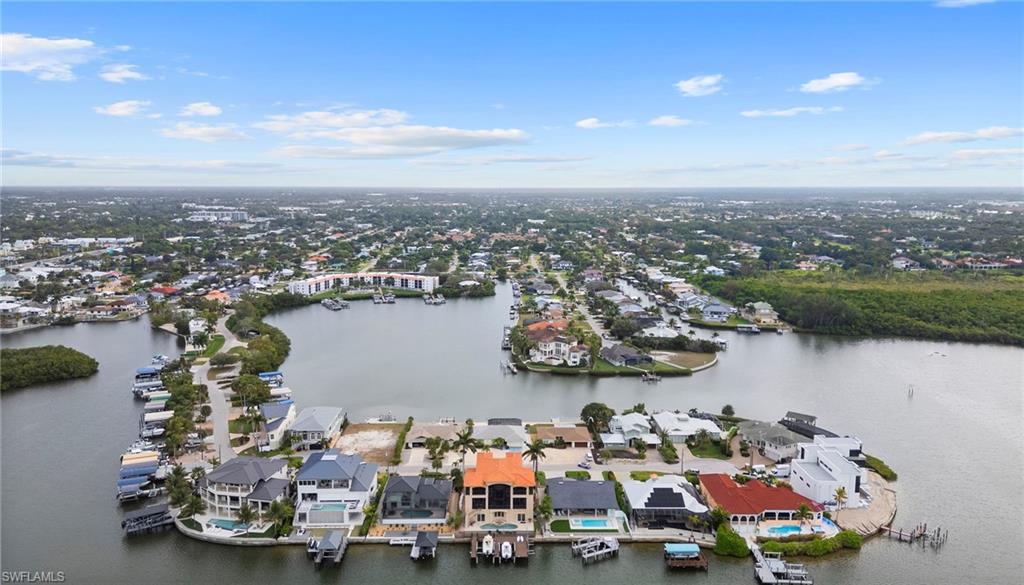 LITTLE HICKORY SHORES - Residential