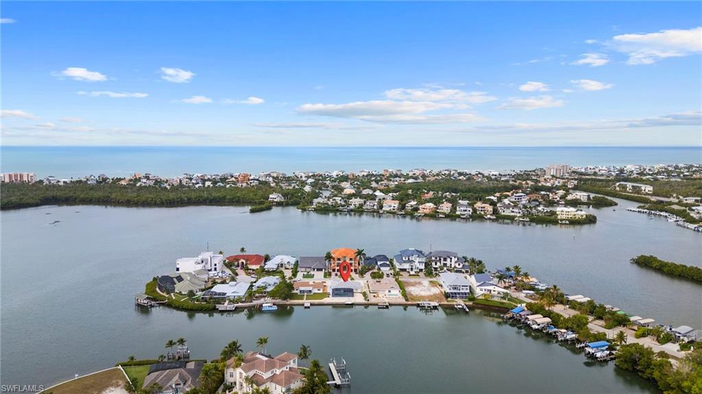 LITTLE HICKORY SHORES - Residential