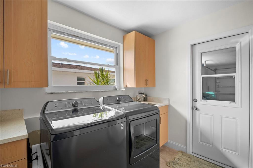 LITTLE HICKORY SHORES - Residential