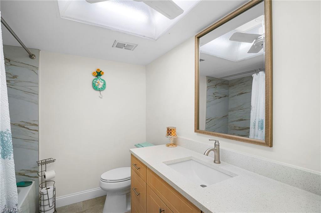 LITTLE HICKORY SHORES - Residential