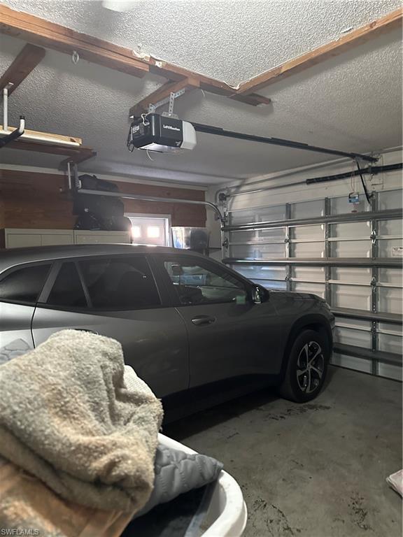 SAN CARLOS PARK - Residential