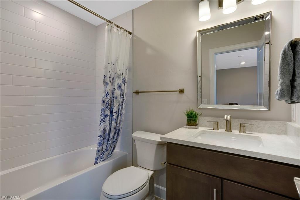 VENTANA POINTE - Residential