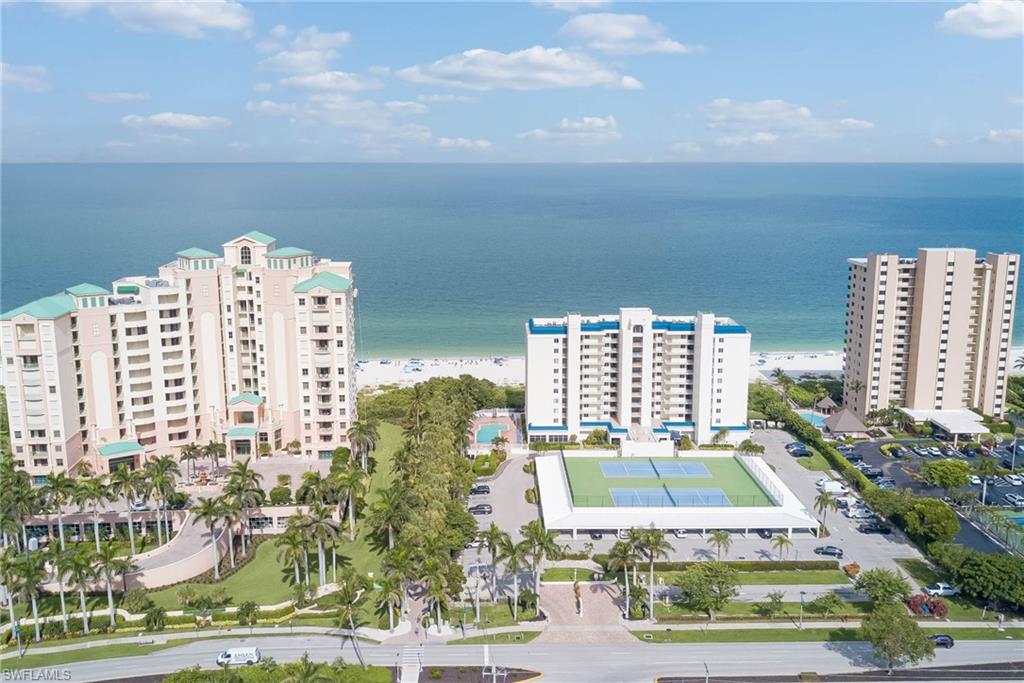 ESSEX OF MARCO ISLAND - Residential