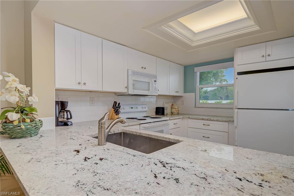 ESSEX OF MARCO ISLAND - Residential