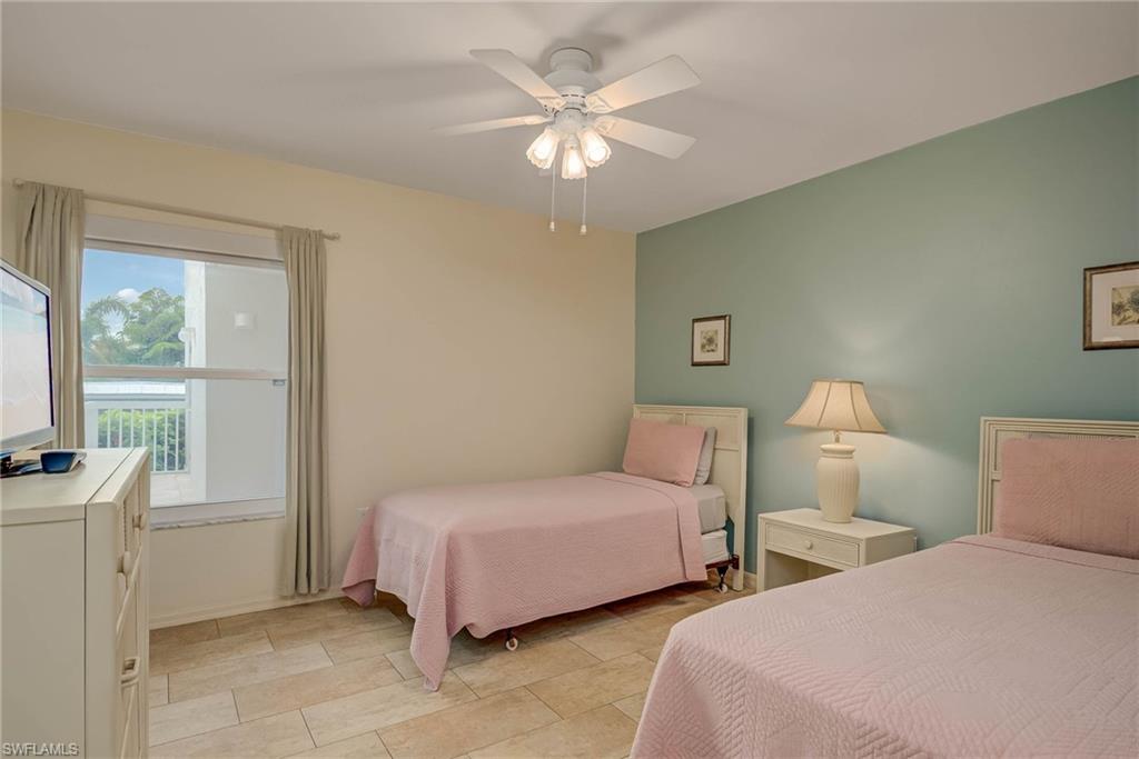 ESSEX OF MARCO ISLAND - Residential