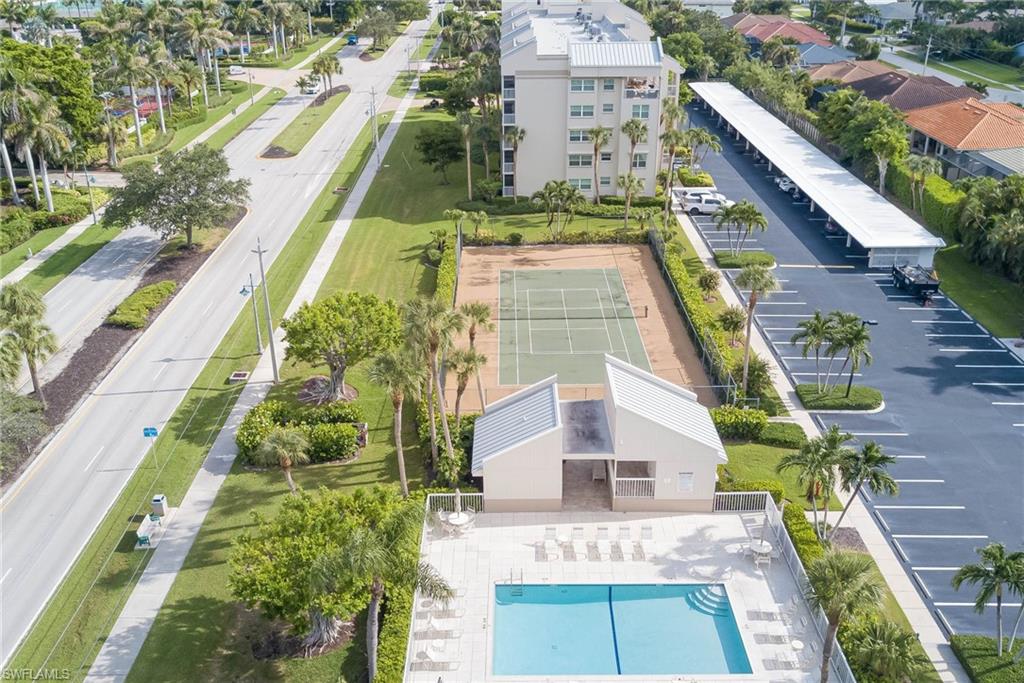 ESSEX OF MARCO ISLAND - Residential