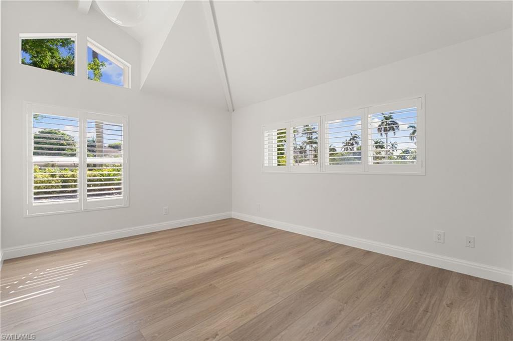 PARK SHORE - Residential