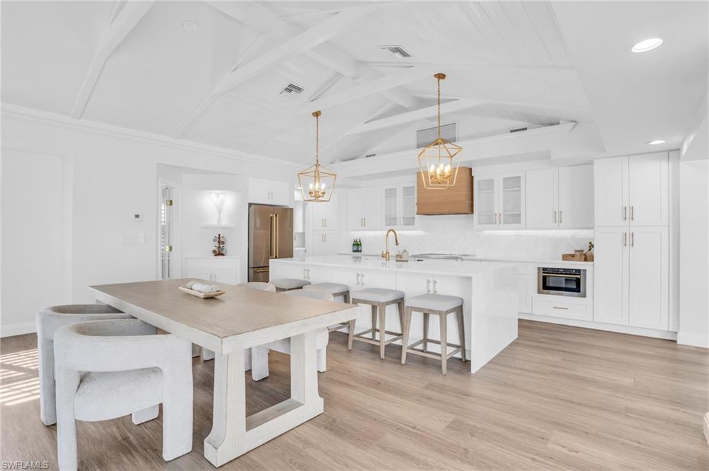 645 Park Shore DR