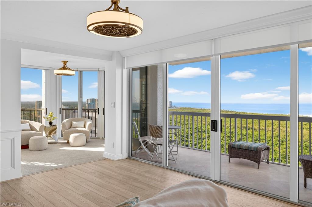 6573 Marissa LOOP 2004