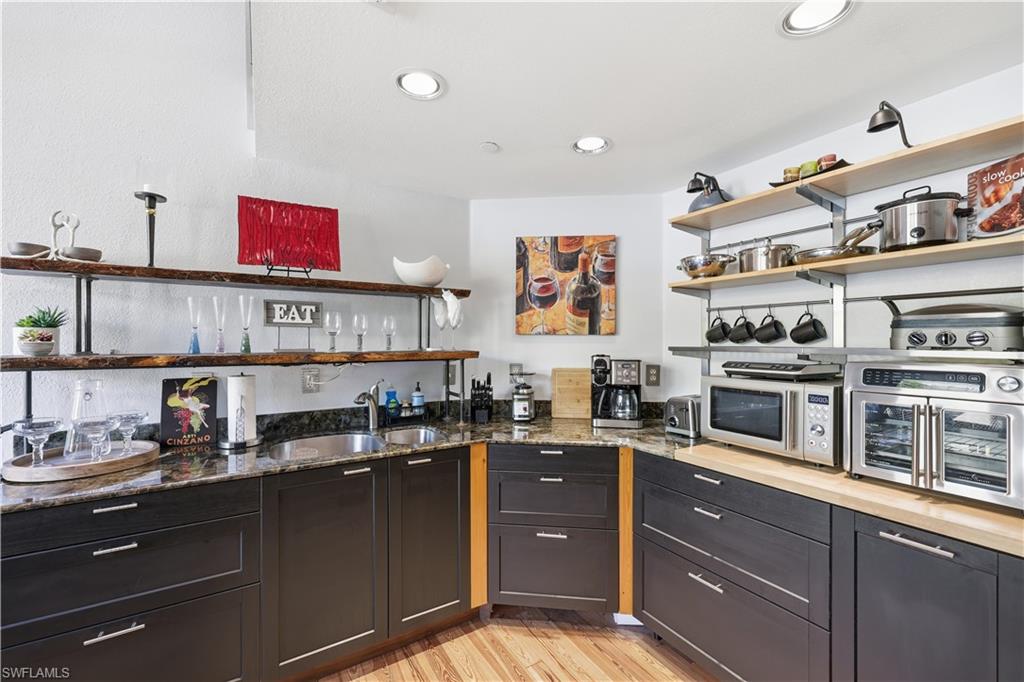 EARNHARDT CONDOMINIUMS - Residential