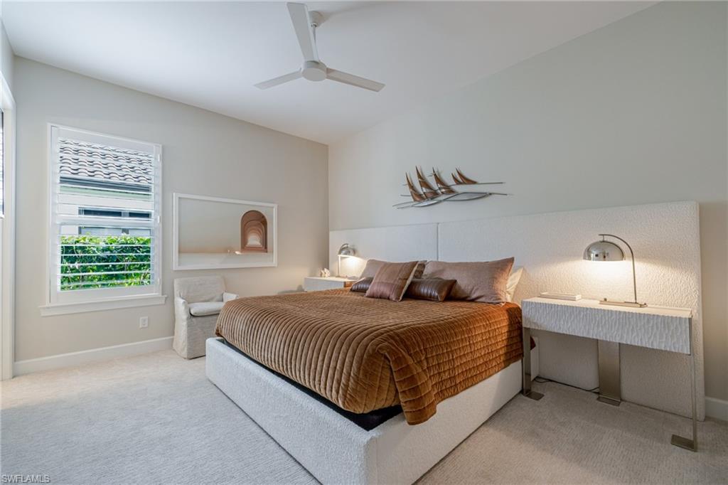 ESPLANADE LAKE CLUB - Residential