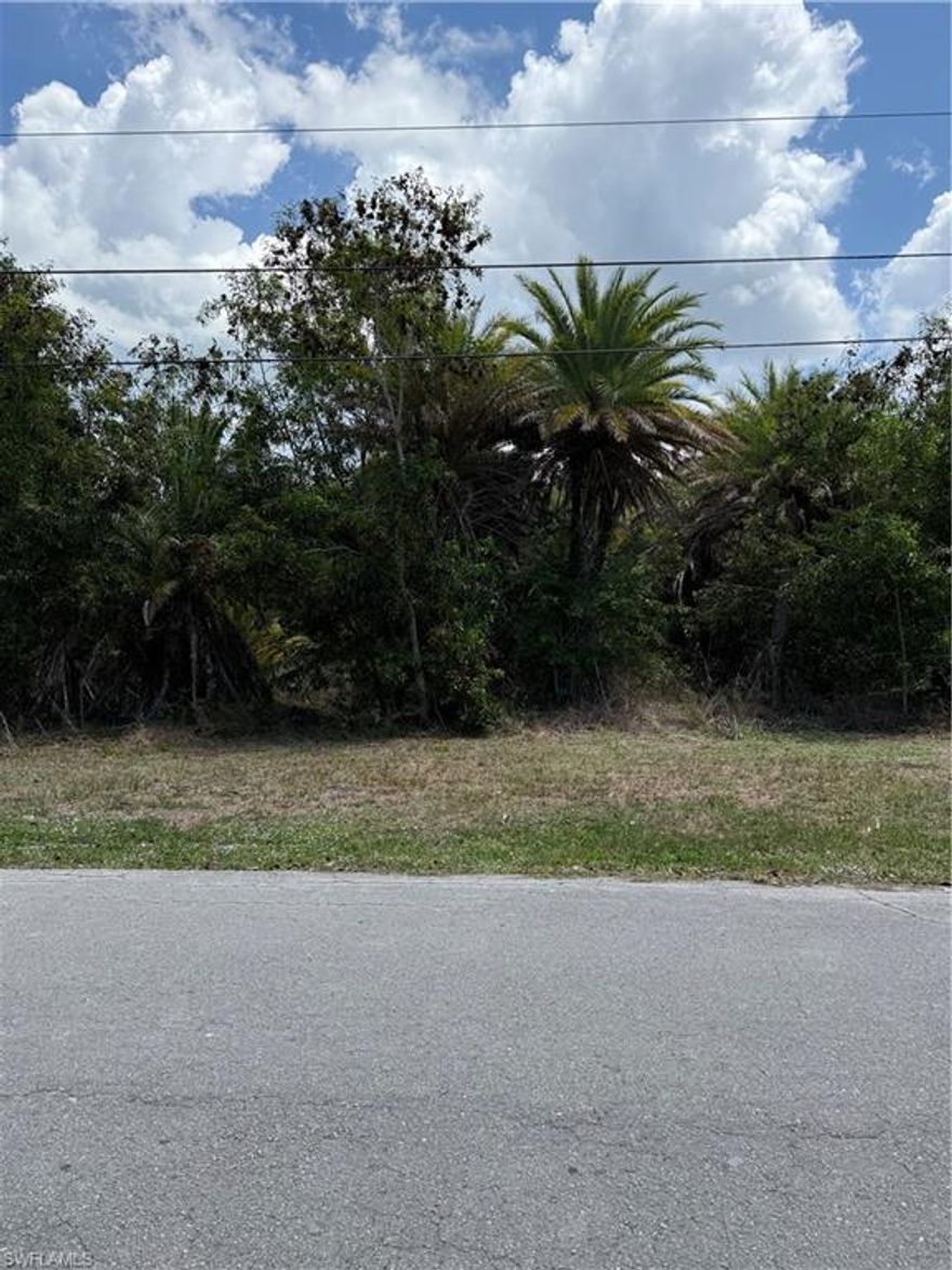 Zoned AG-2 and on a paved road.  Ready for your home, your farm, or your toy storage.  Rural but close to all Bokeelia and Pine Island have to offer.  Lavender Landing is within a mile of the property to give you quick boating access