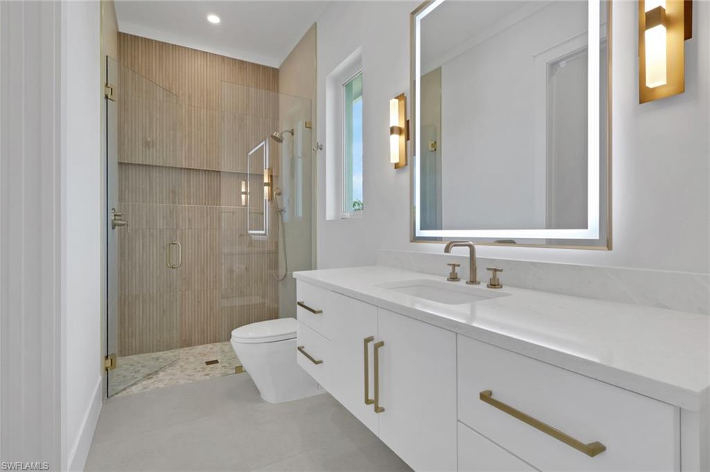 LITTLE HICKORY SHORES - Residential