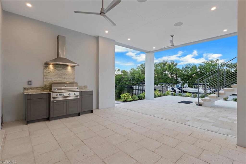 LITTLE HICKORY SHORES - Residential