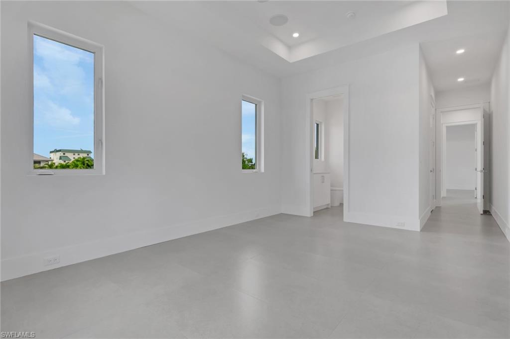 LITTLE HICKORY SHORES - Residential