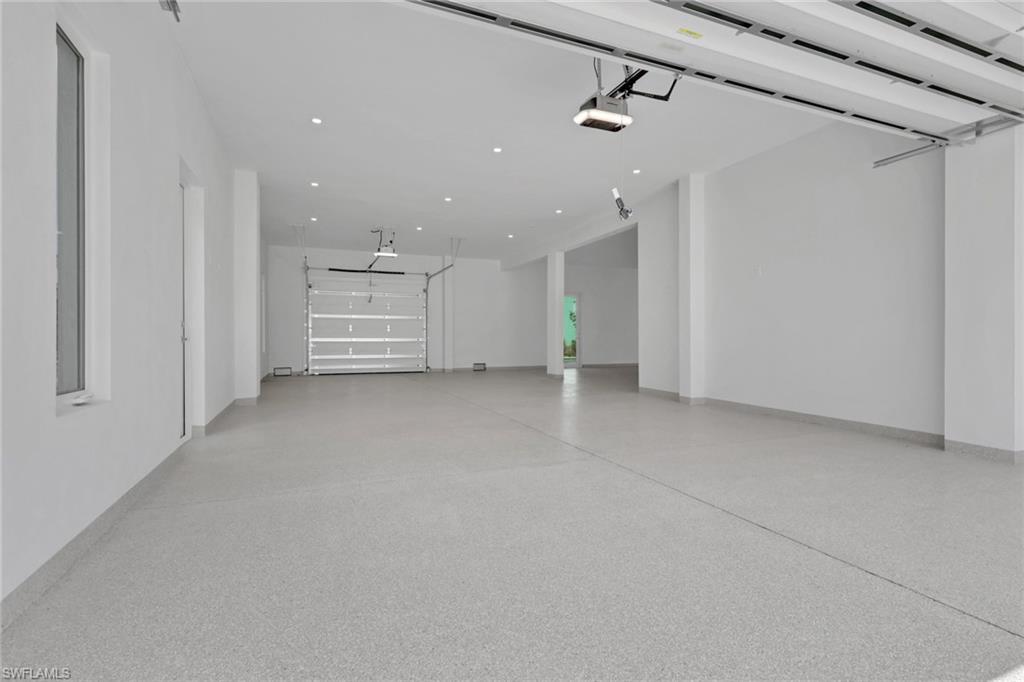 LITTLE HICKORY SHORES - Residential