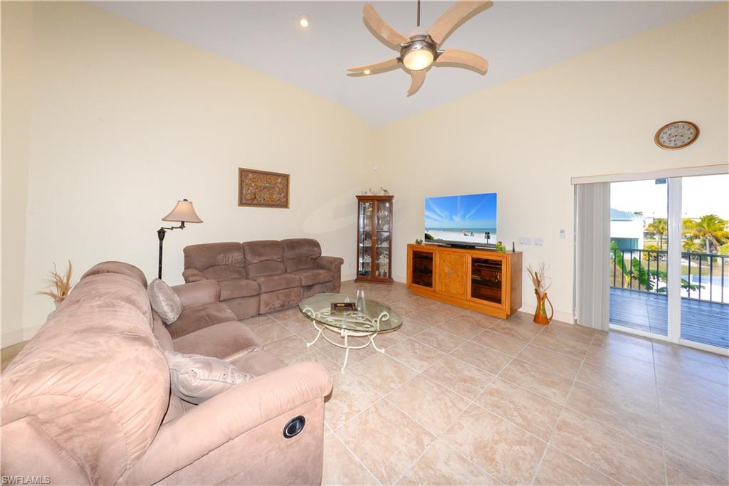 FLAMINGO BAYOU SUBD - Residential