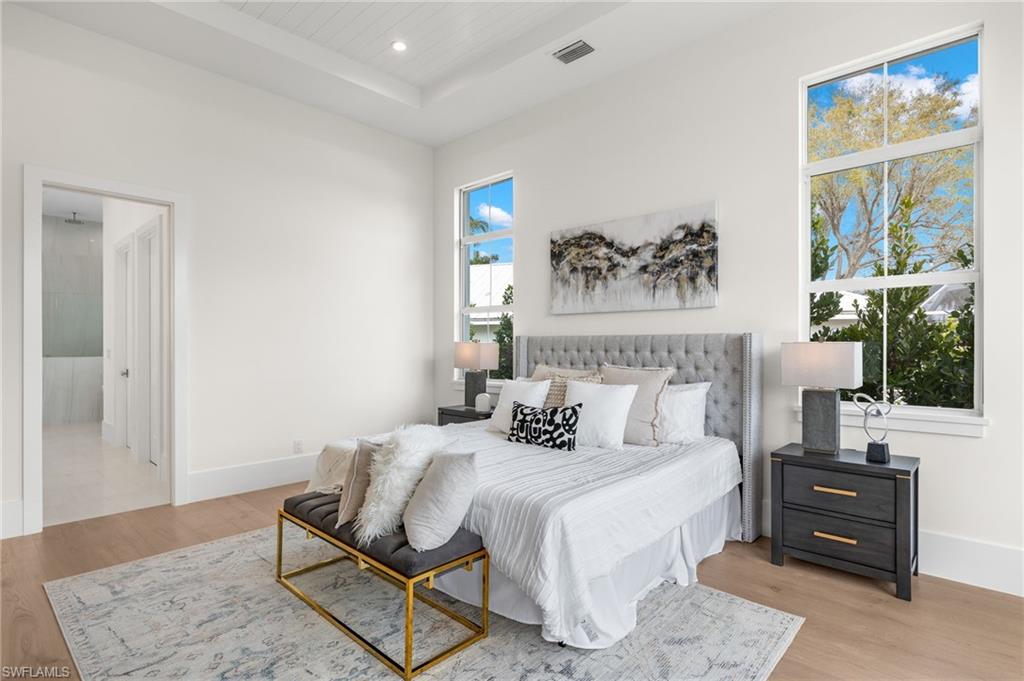 LAKE PARK - Residential