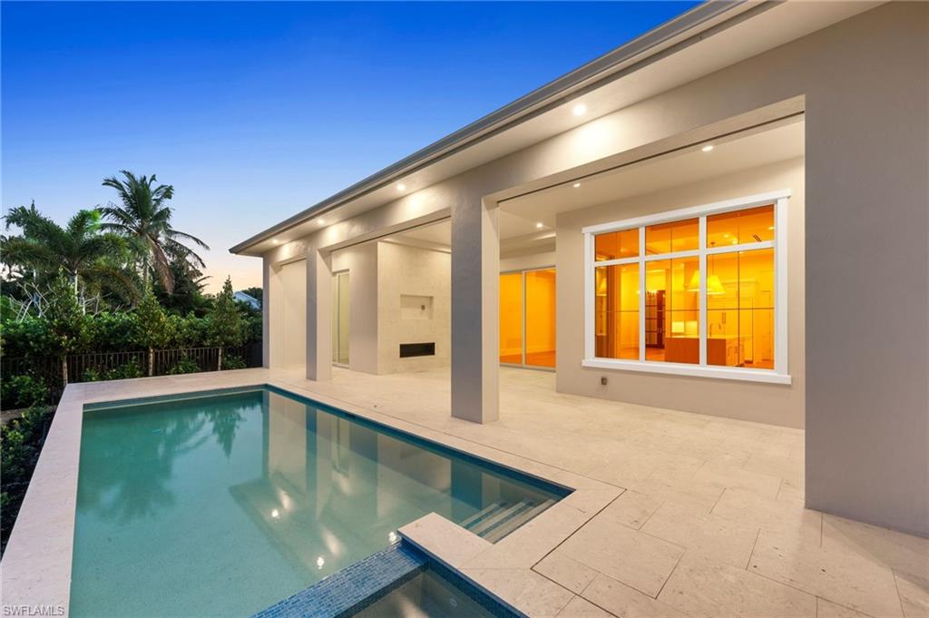 LAKE PARK - Residential