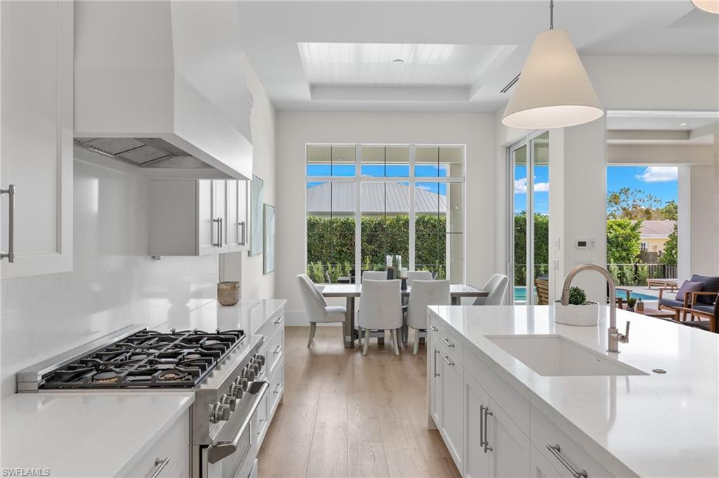 LAKE PARK - Residential