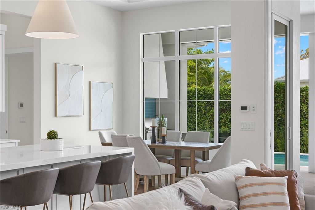 LAKE PARK - Residential